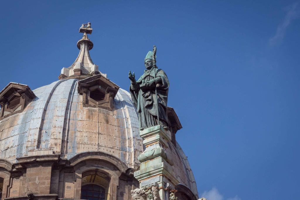La Cattedrale Bed & Breakfast Napoli Eksteriør bilde
